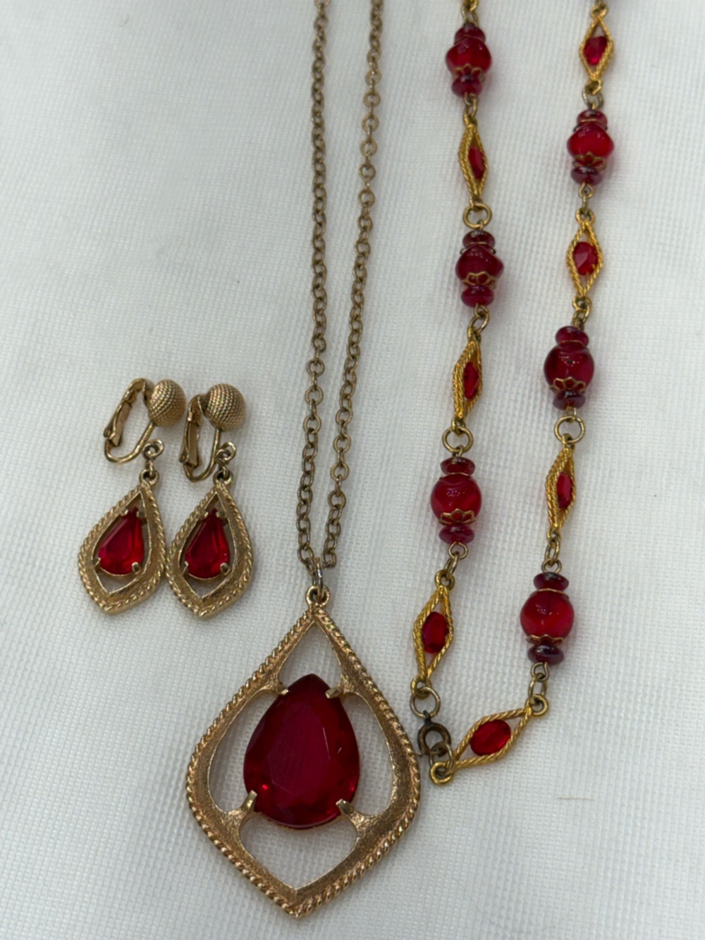 Vintage Sarah Coventry Red & GoldTone Statement Jewelry Lot Necklace & Earrings